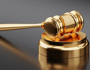 5 דברים עיקריים המשפיעים על שכר טרחת עורך דין פלילי