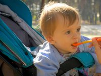 תזונה נכונה לתינוקות – שלבי התזונה לתינוק מינקות ועד גיל שנתיים