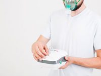 האם יש יתרונות במחולל חמצן ביתי או זה של בית החולים?